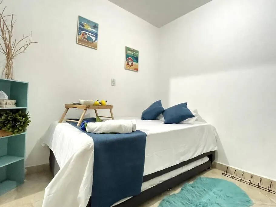 Semesterbostad Tu Hogar En Medellin Para 20 Personas