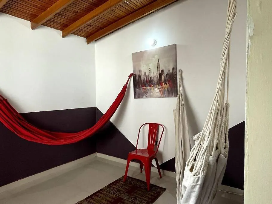 Tu Hogar En Medellin Para 20 Personas Colombia