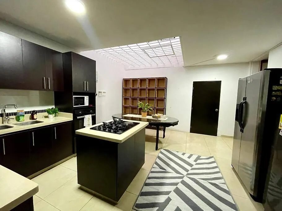 Tu Hogar En Medellin Para 20 Personas Semesterbostad