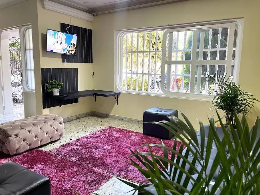 Tu Hogar En Medellin Para 20 Personas